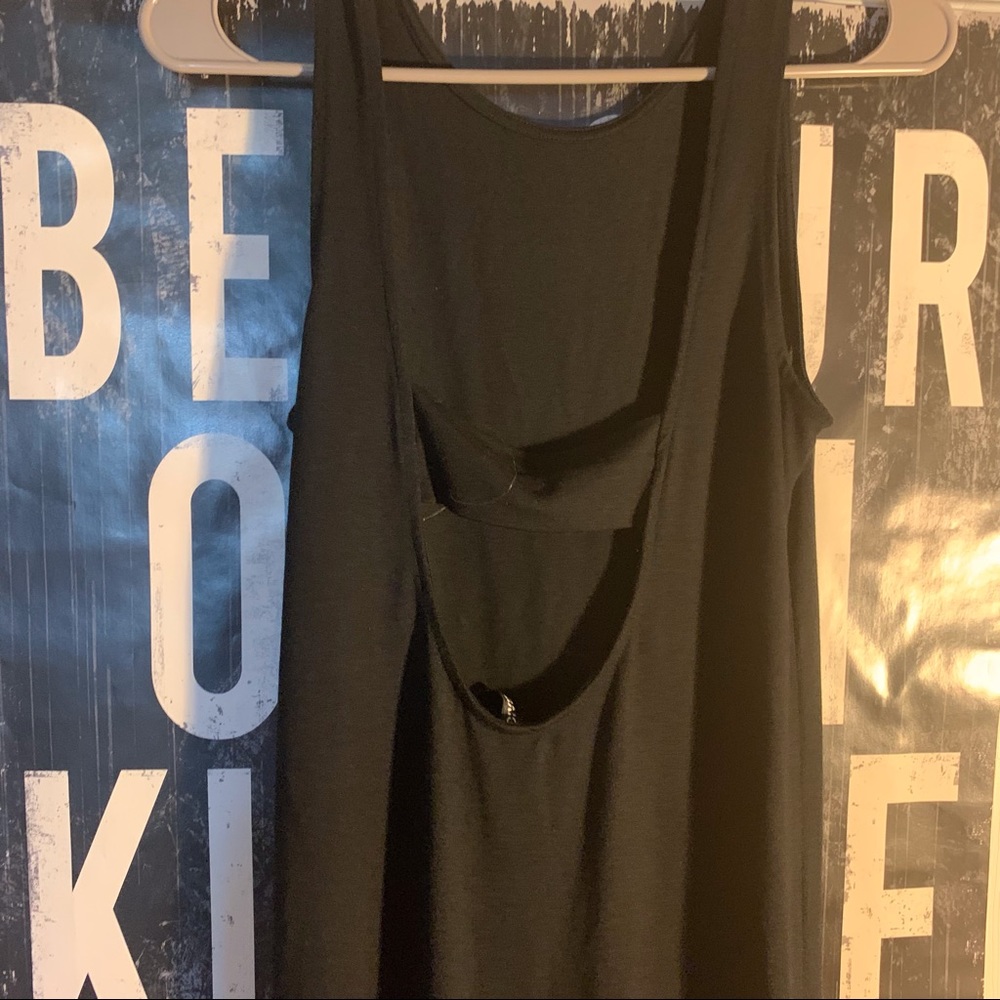 Open Back Dress! - Picture 3 of 3